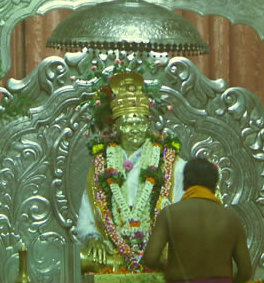 Ntyananda Murti in the Samadi Mandir Temple cropped